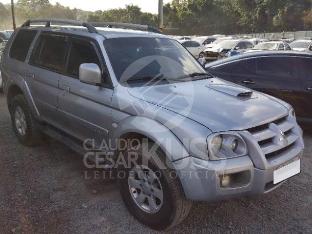 LOTE 03 - MITSUBISHI PAJERO SPORT HPE 2.5 2011