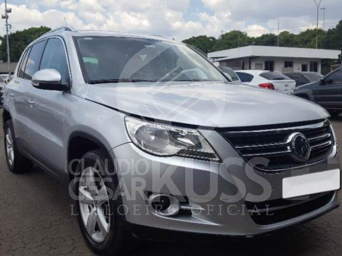 LOTE 040 - VOLKSWAGEN TIGUAN 4MOTION 2.0 16V TSI 2010/2011