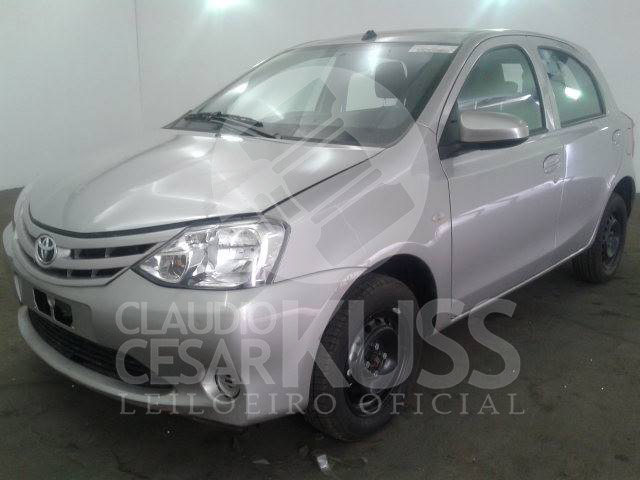 LOTE 036 - Toyota Etios L3 x 2016